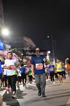 Runner Photo 1203360