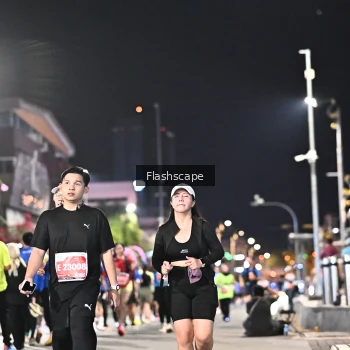 Runner Photo 1203463