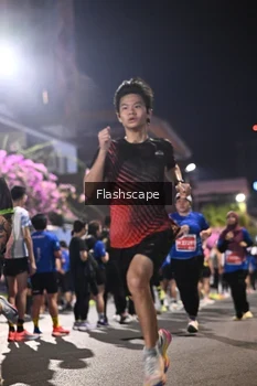 Runner Photo 1203889