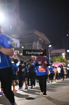 Runner Photo 1203894