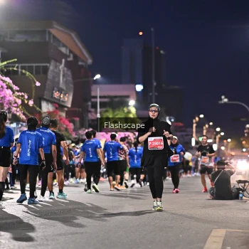 Runner Photo 1204031