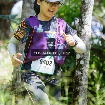 Runner Photo 12045