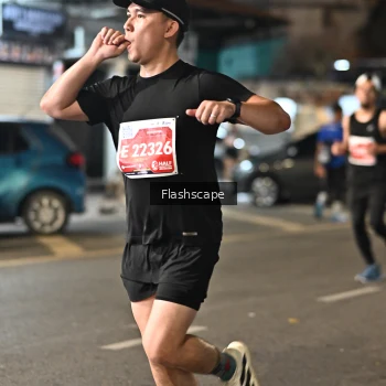 Runner Photo 1204671