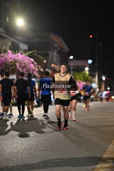 Runner Photo 1204864