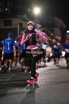 Runner Photo 1204886