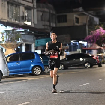 Runner Photo 1204910