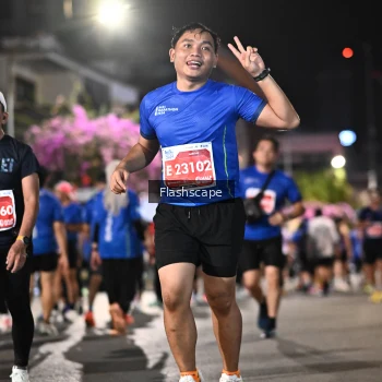 Runner Photo 1204990