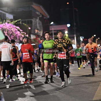 Runner Photo 1205136