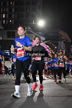 Runner Photo 1205201