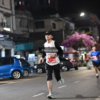 Runner Photo 1205409