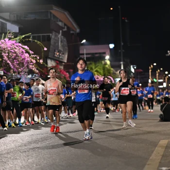 Runner Photo 1205423