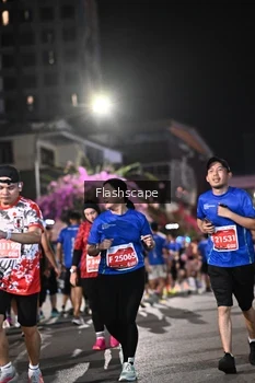 Runner Photo 1205534