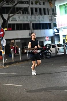 Runner Photo 1205807