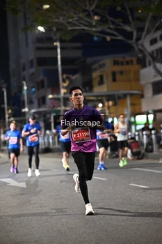 Runner Photo 1205841