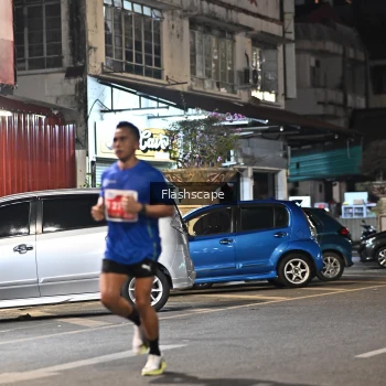 Runner Photo 1205893