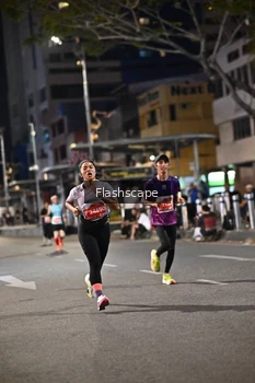 Runner Photo 1205935