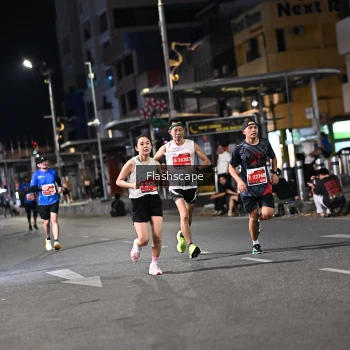 Runner Photo 1205945