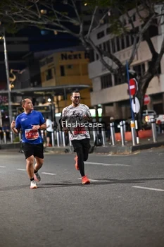 Runner Photo 1206191