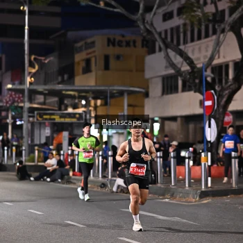 Runner Photo 1206358