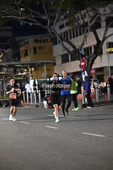 Runner Photo 1206371
