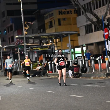 Runner Photo 1206384