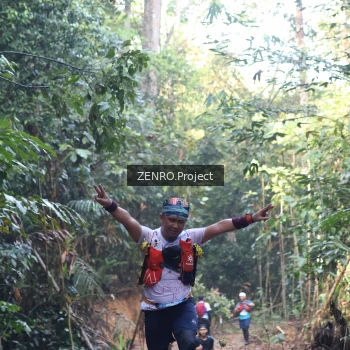Runner Photo 1206551