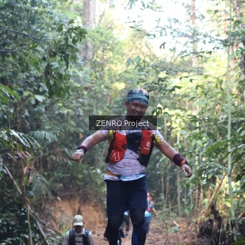Runner Photo 1206553