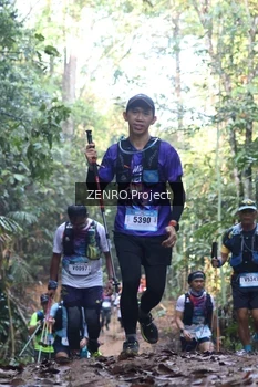Runner Photo 1206662