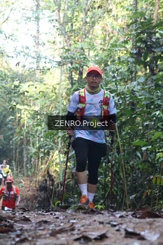 Runner Photo 1206695