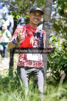 Runner Photo 12072