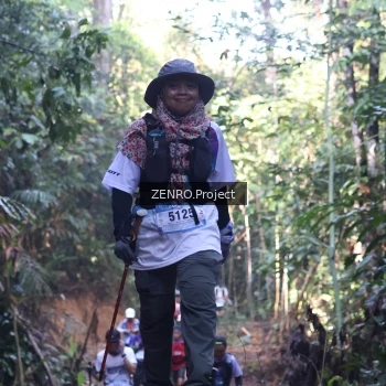 Runner Photo 1207704