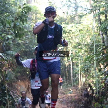 Runner Photo 1208022