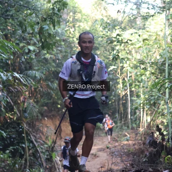 Runner Photo 1208030