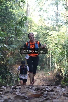 Runner Photo 1208056