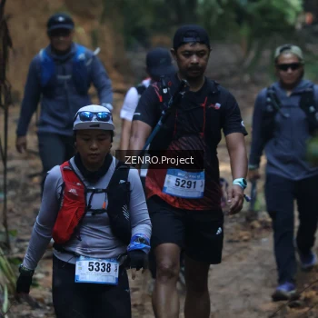 Runner Photo 1208197