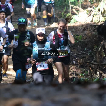 Runner Photo 1210170