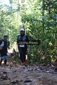 Runner Photo 1210171