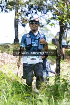 Runner Photo 12105
