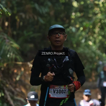 Runner Photo 1210501