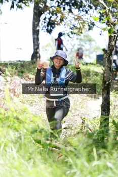 Runner Photo 12122