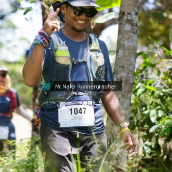 Runner Photo 12136