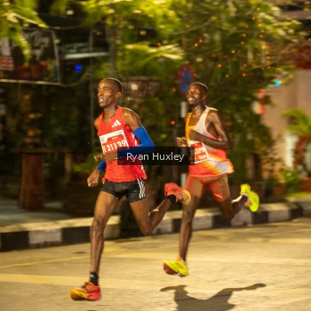Runner Photo 1221597