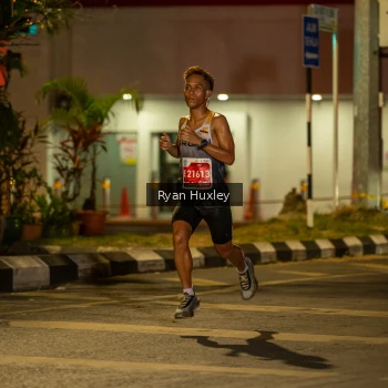 Runner Photo 1221620