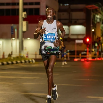 Runner Photo 1221622