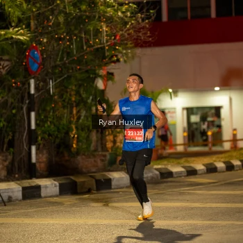 Runner Photo 1221820