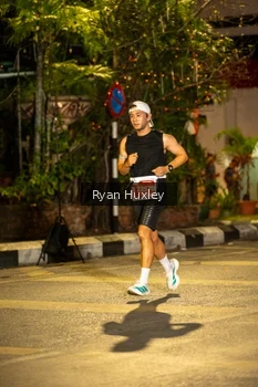 Runner Photo 1221930