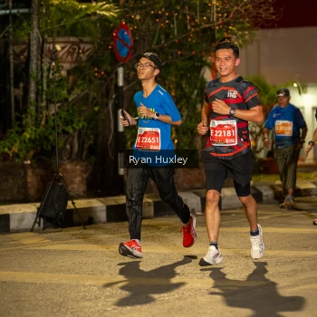 Runner Photo 1221933