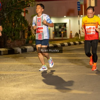 Runner Photo 1222013