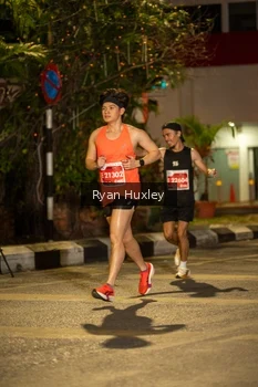 Runner Photo 1222082