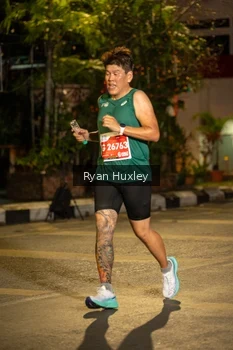 Runner Photo 1222155